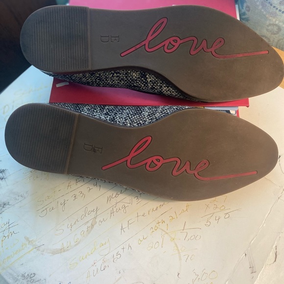 Ellen Degeneres new black and gray flats women’s 71/2 - Picture 5 of 5